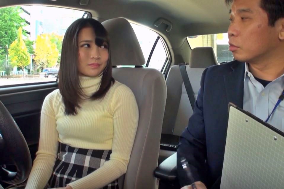 kururugi-aoi-review-please-put-a-stamp-on-my-wife-with-a-temporary-license-please-03