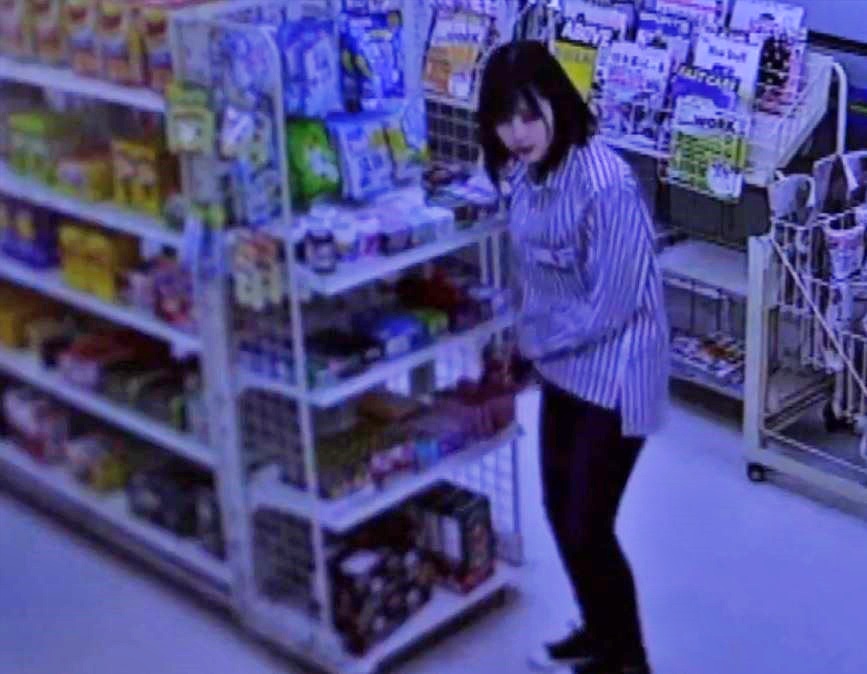 suzumori-remu-review-chest-feces-ntr-the-worst-erection-video-my-favorite-girlfriend-who-promised-happiness-was-taken-down-by-an-old-man-and-destroyed-03