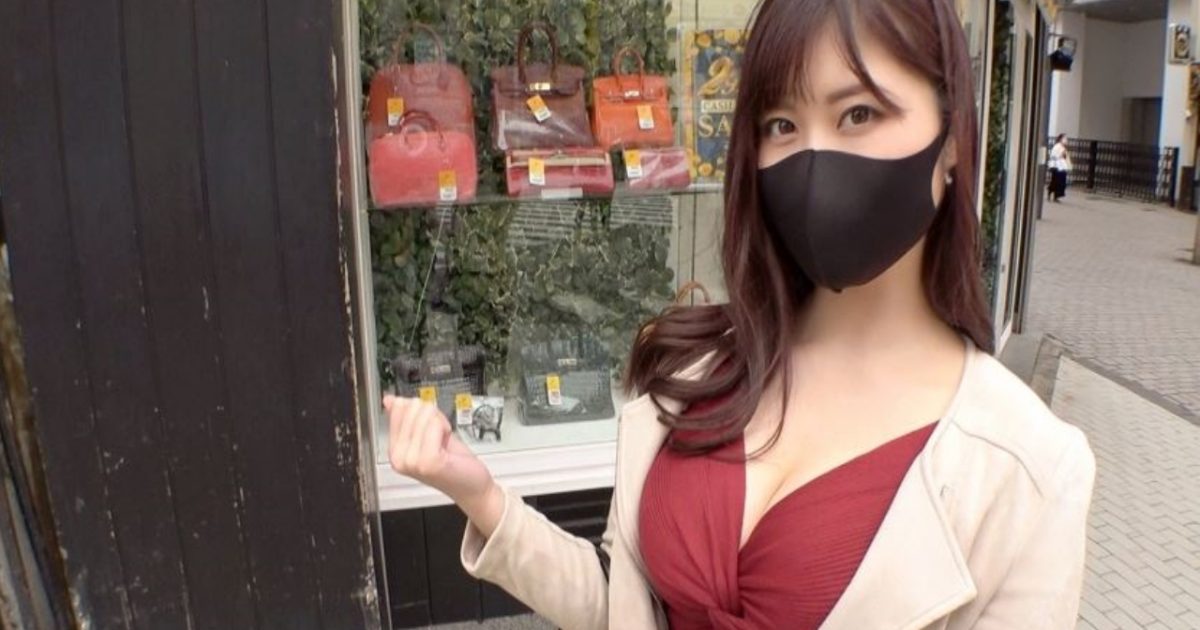 【AVレビュー】マジ軟派、初撮。 1728 F乳看護師ナンパ成功!経験人数3ケタ!アプリで男を漁りまくるこの女、チ●ポを見せると即発情!大量潮吹き、自ら激しく腰を振って絶頂、下品な声で喘ぎまくる想像を絶する淫乱っぷり!!