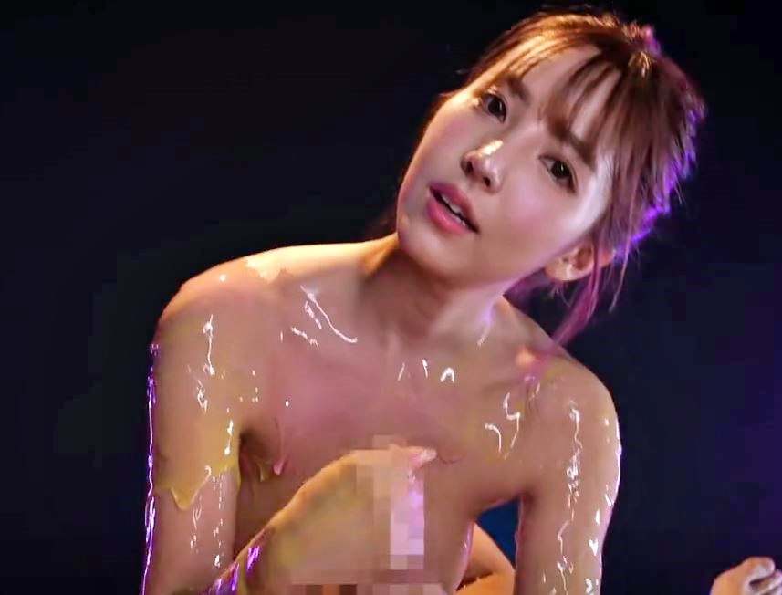 av-review-mikami-yua-ecstatic-lotion-sp-ill-make-you-ejaculate-with-the-best-slippery-service-of-my-life-04
