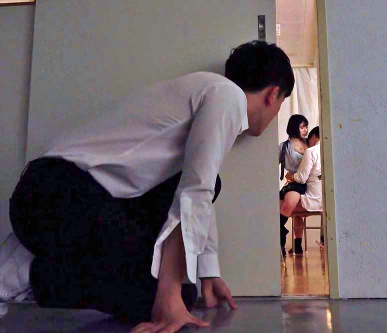 ishihara-nozomi-review-im-a-virgin-who-always-peeks-at-my-seniors-from-a-distance-calling-me-at-close-range-and-seducing-berokisu-sex-for-a-slut-lecture-01