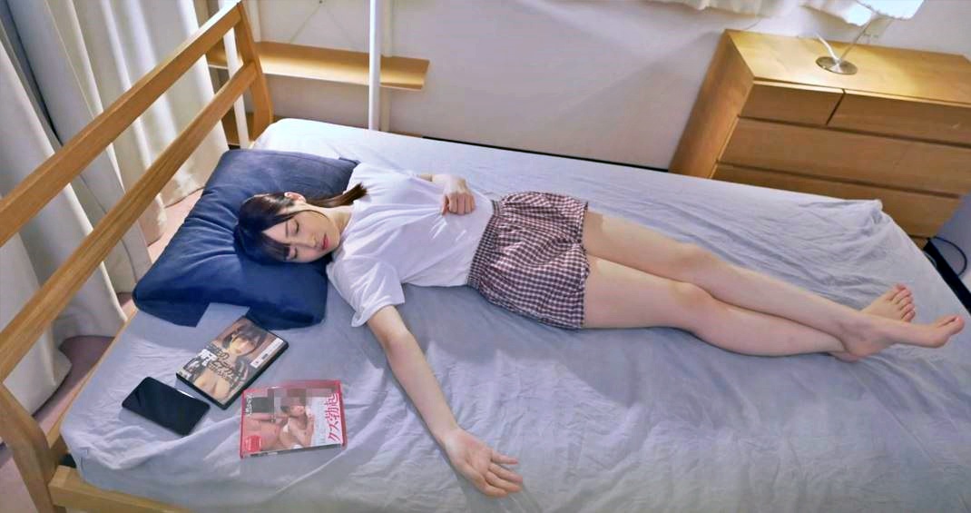 amane-mizuki-review-i-who-became-a-woman-accepted-what-my-best-friend-wanted-and-my-heart-became-a-woman-02