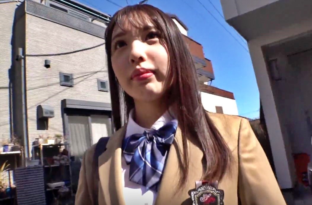 shirato-hana-saito-marina-narumi-miu-review-the-unbelievable-reality-bare-raw-copulation-of-a-famous-private-school-girl-who-cant-be-showed-to-anyone-13-01