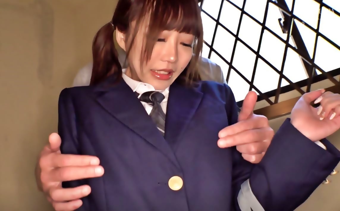 av-review-i-want-to-be-blamed-for-my-nipples-i-want-to-cum-with-my-nipples-i-met-a-super-sensitive-school-girl-on-sns-and-tried-to-make-her-die-with-her-nipples-leona-02