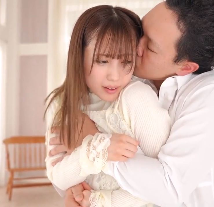 av-review-celebrity-kominato-yotsuha-av-debut-04