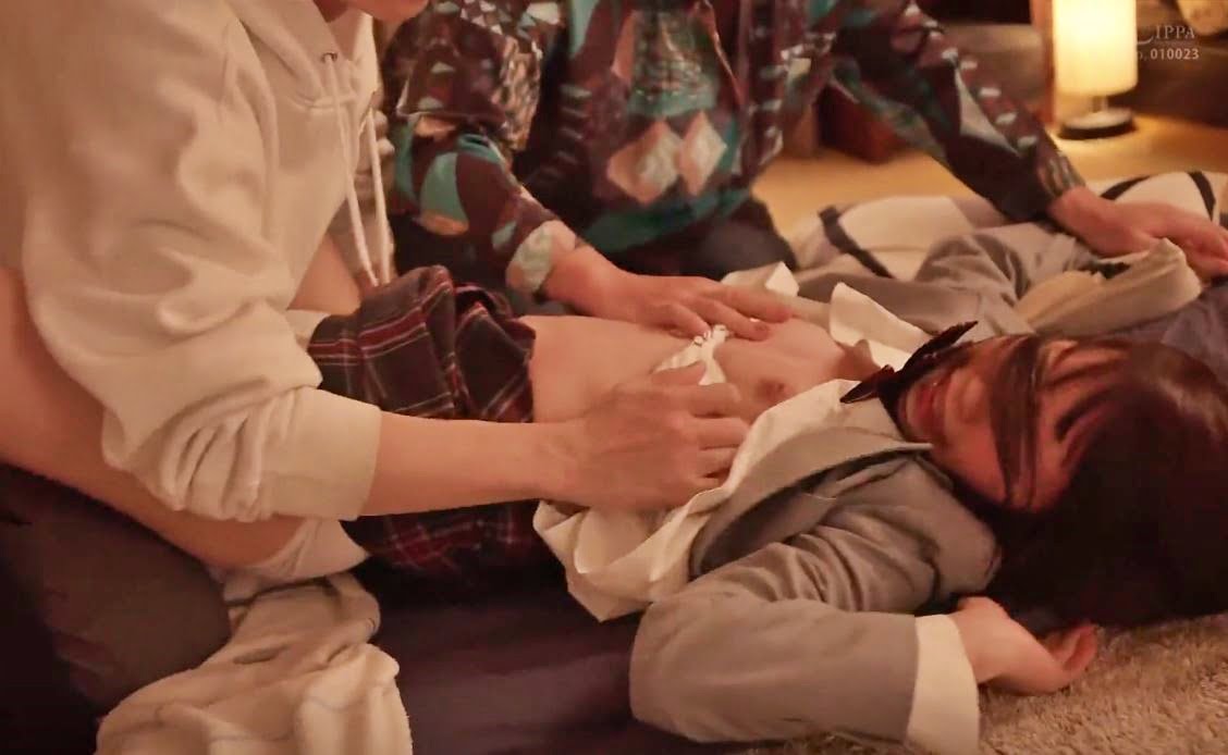 kudo-yura-review-the-worst-first-love-in-the-world-my-favorite-boyfriend-spreads-sex-videos-with-me-to-people-i-know-as-a-result-she-was-gang-raped-04